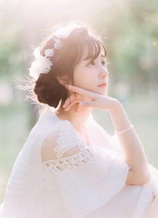 穿越后我被白切黑师弟叼走了